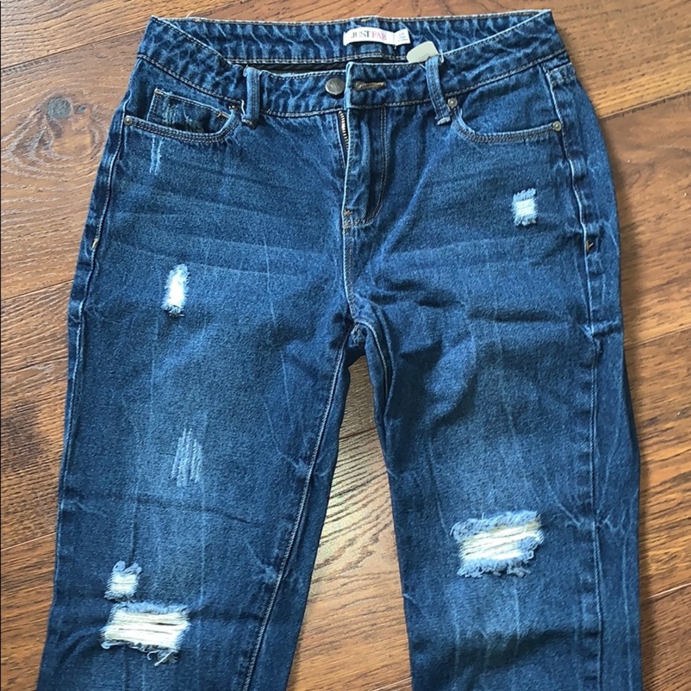 Jeans - Picture 2 of 3